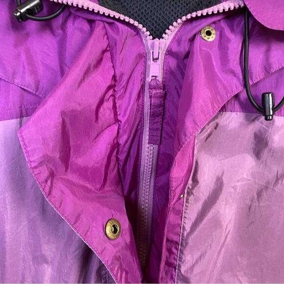 Cabela's Purple Full Zip Mesh Lined Hooded 100% Nylon Jacket Size Small - Picture 6 of 9